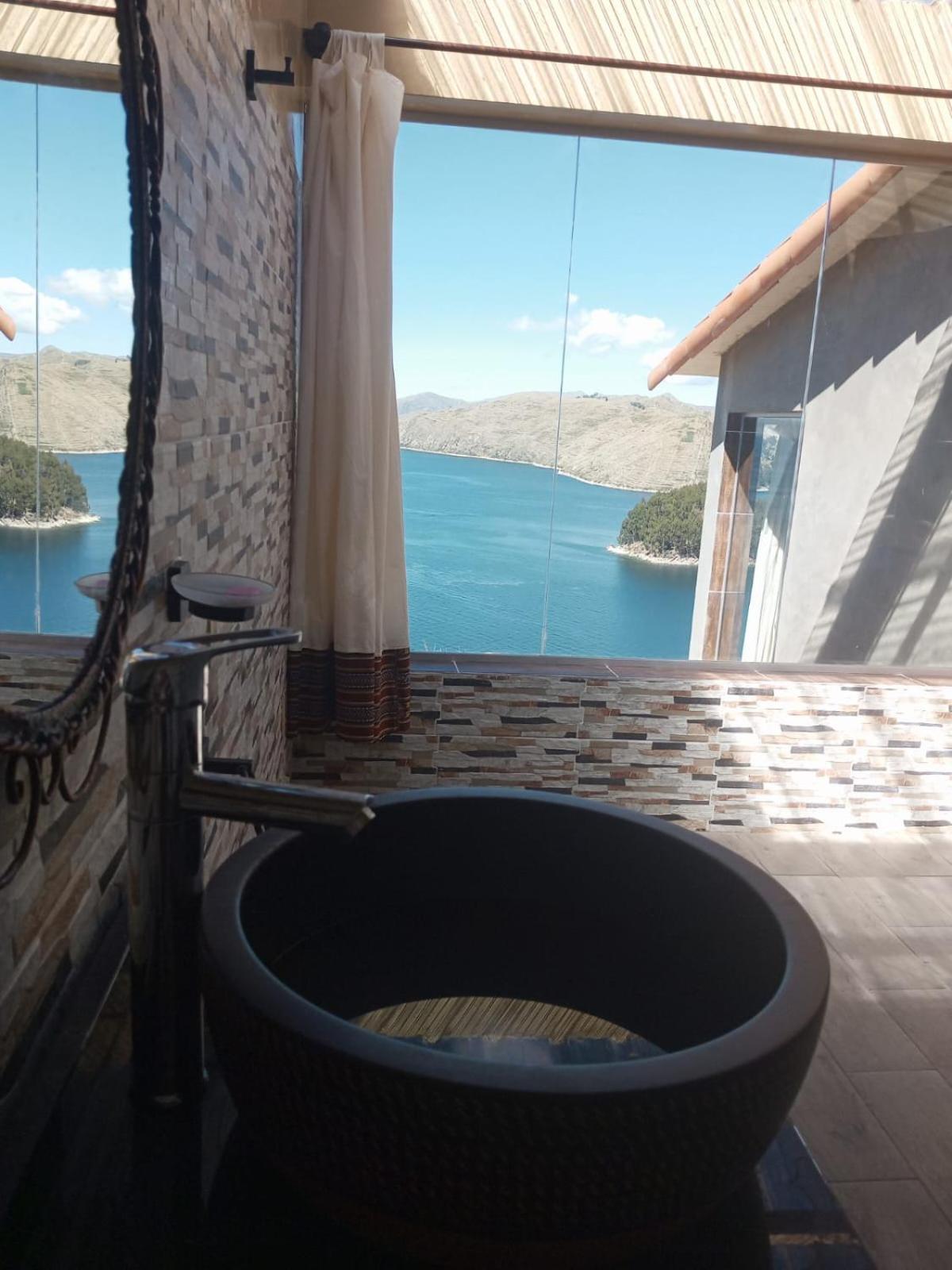 Inti Illimani Lodge Comunidad Yumani Buitenkant foto